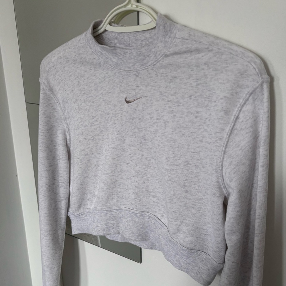 Nike Cropped Crewneck Sweatshirt in Light Grey - Picture 3 of 11